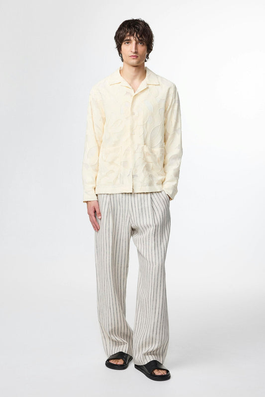 Vêtements tendance à Cannes.