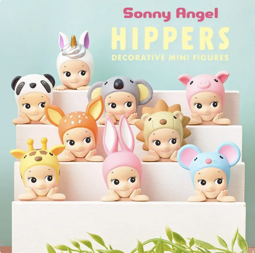 HIPPER DECORATIVES MINI FIGURES